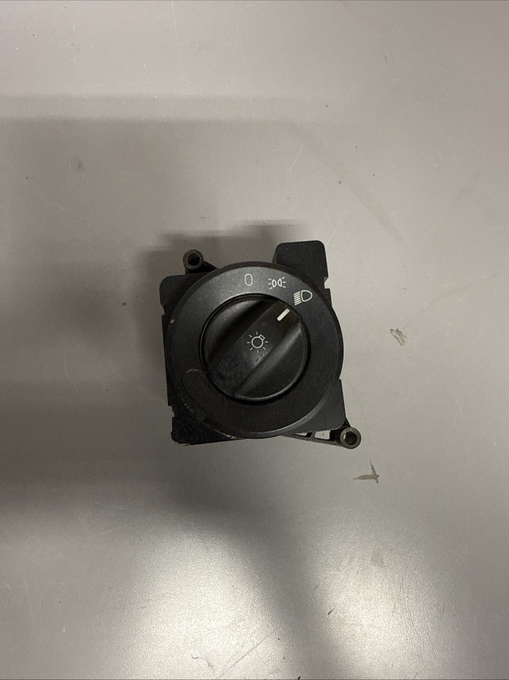 Freightliner Cascadia Headlight Switch A06-58685-001