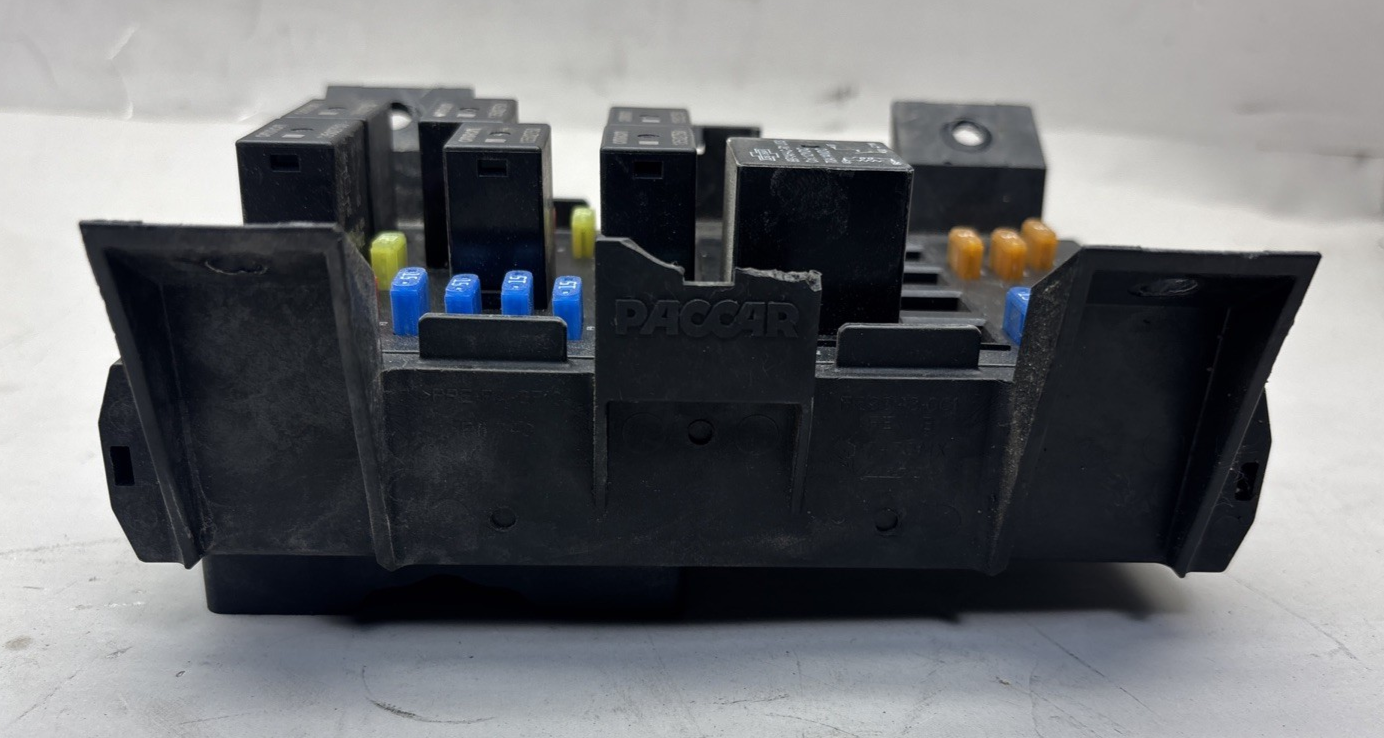 2018 PACCAR P27-1135-0110 Genuine Original Oem Fuse Assy Sleeper Pd