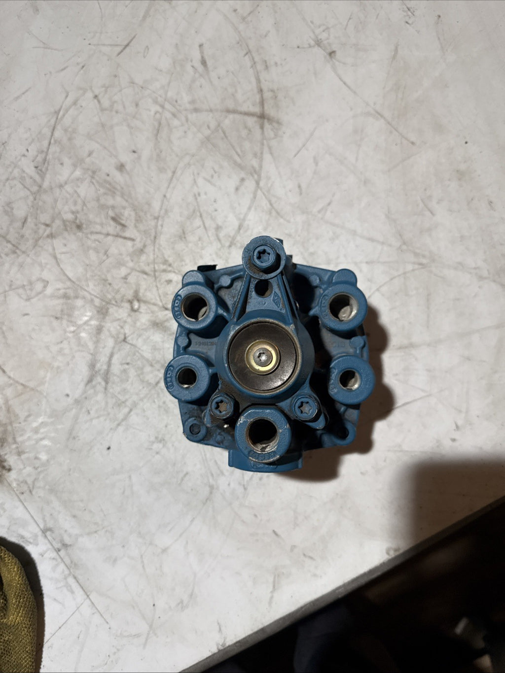 Bendix OR281865 Re 6™ Air Brake Emergency Relay Valve   Coreless, Remanufactured