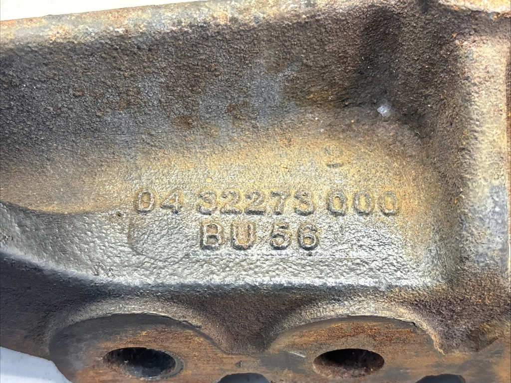 04-32273-000 FREIGHTLINER CASCADIA 0 EXHAUST/MUFFLER BRACKET 3475349