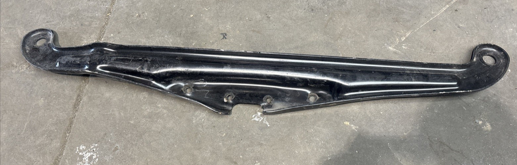 Freightliner Upper Radiator Support Bracket 05-35906-001 From