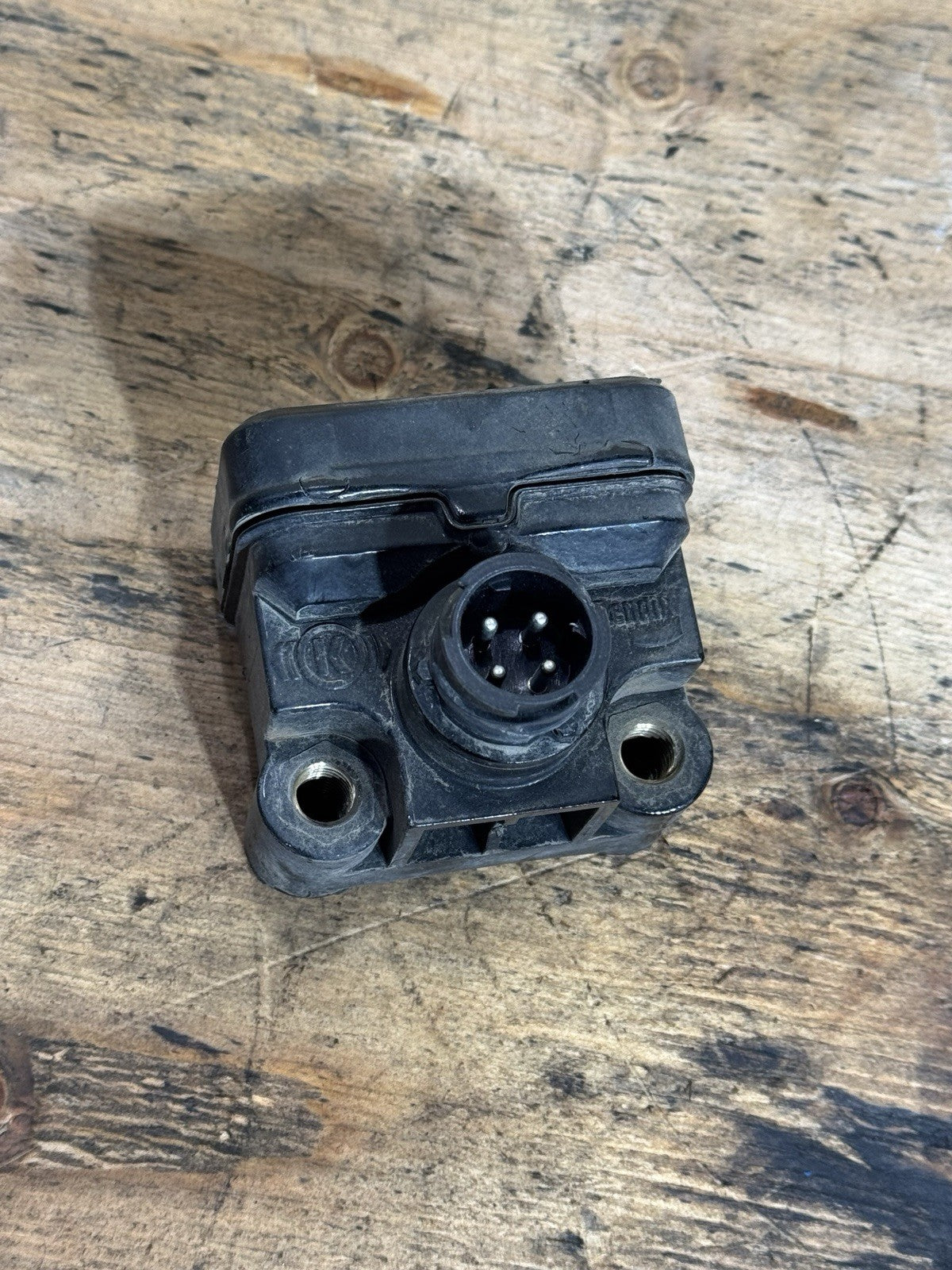 2021 Kenworth T680  Bendix ESP Sensor K0205682E4
