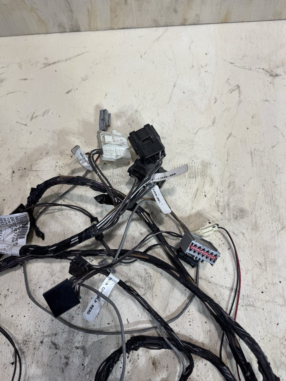 2018-24 FREIGHTLINER CASCADIA JUMPER WIRE WIRING HARNESS A66-06912-000-A OEM