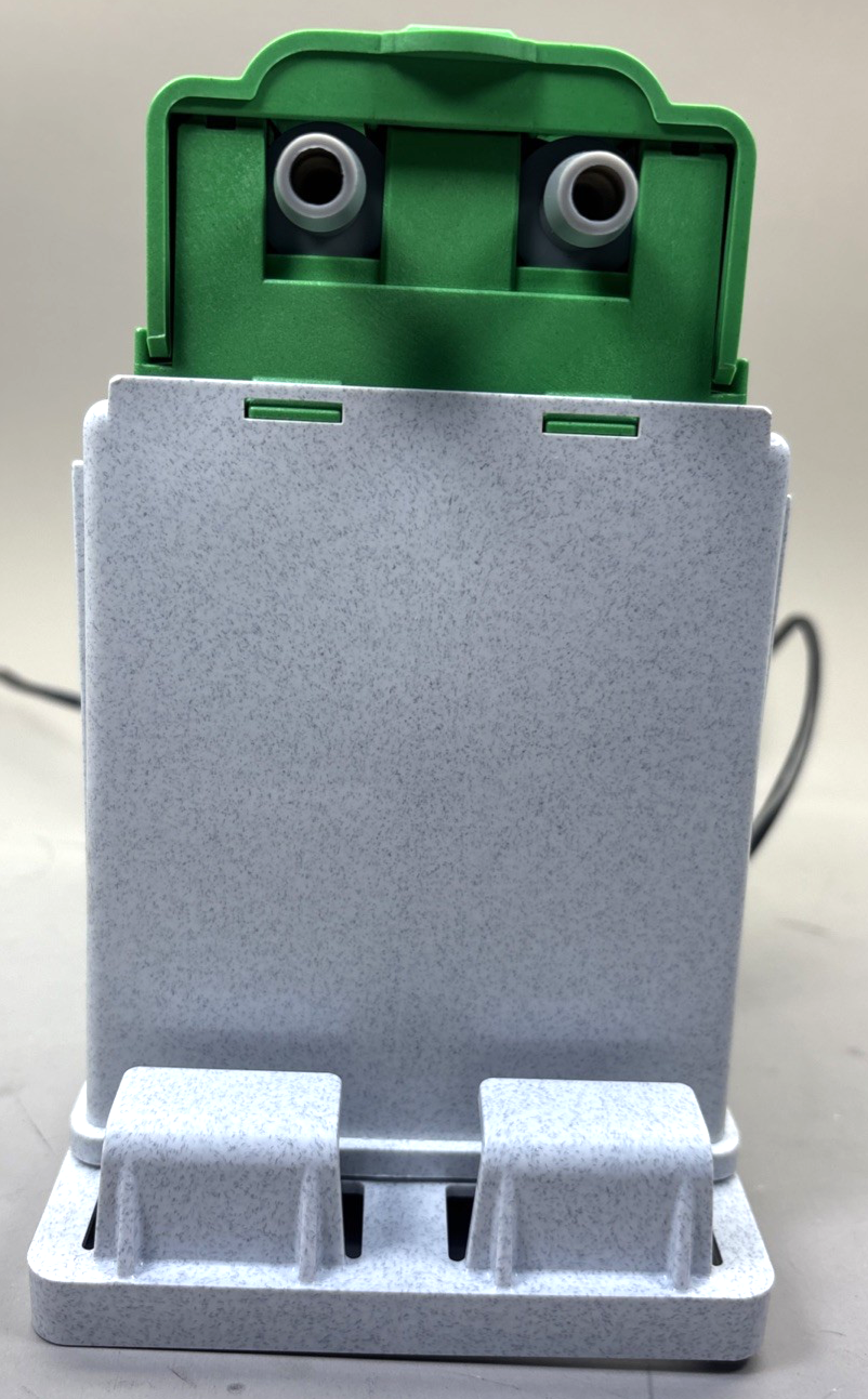 84.65.30.AG 105 RPM PUMP MOD W/3/8 BARB FTG SANTO GREEN 450 ML/MIN