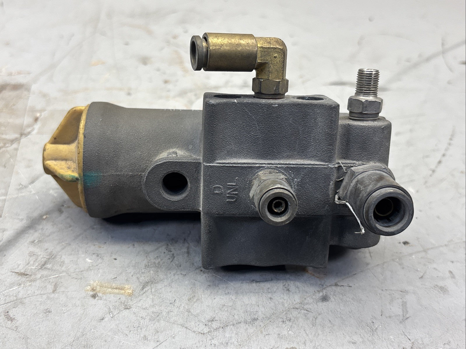 Mack Anthem Meritor Governor Valve 2019 OEM 4755150070 / 224A090318 / 298A09CF