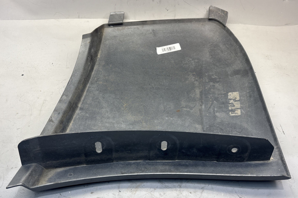 82750588 LH Corner Bumper Cover Fits Volvo VNL 2018-2024