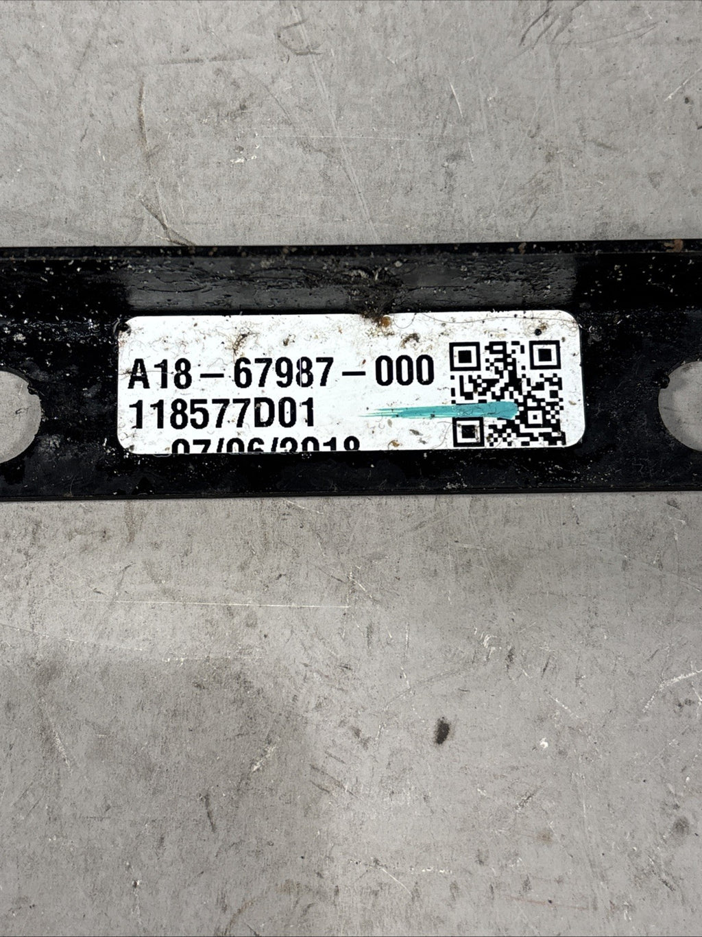 Freightliner Cascadia Lower ISRI Seat Riser - P/N A18-67987-000