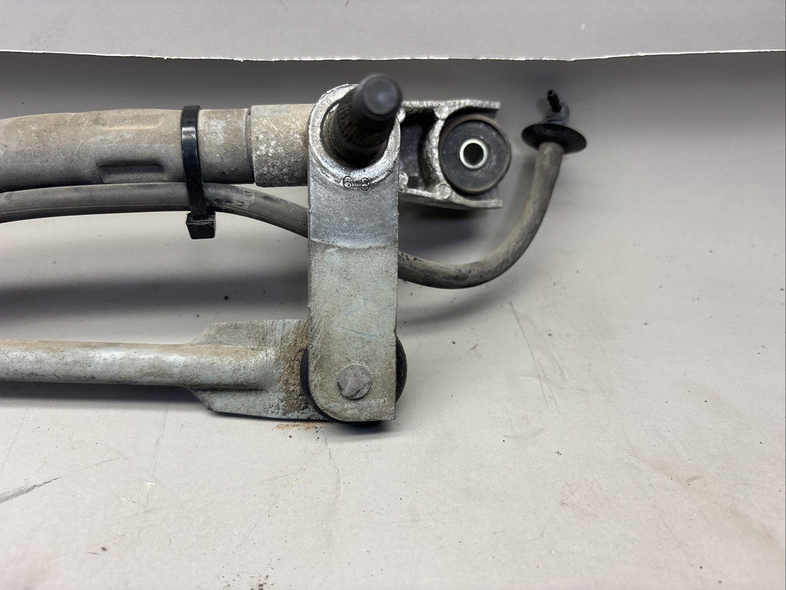 OEM FREIGHTLINER LINKAGE WINDSHIELD WIPER A22-72752-002 / NO MOTOR