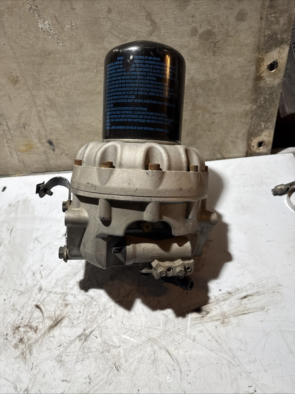 170.4324711010 Wabco SS1200 Plus Type Air Dryer 12V S4324701010 TDAS4324711