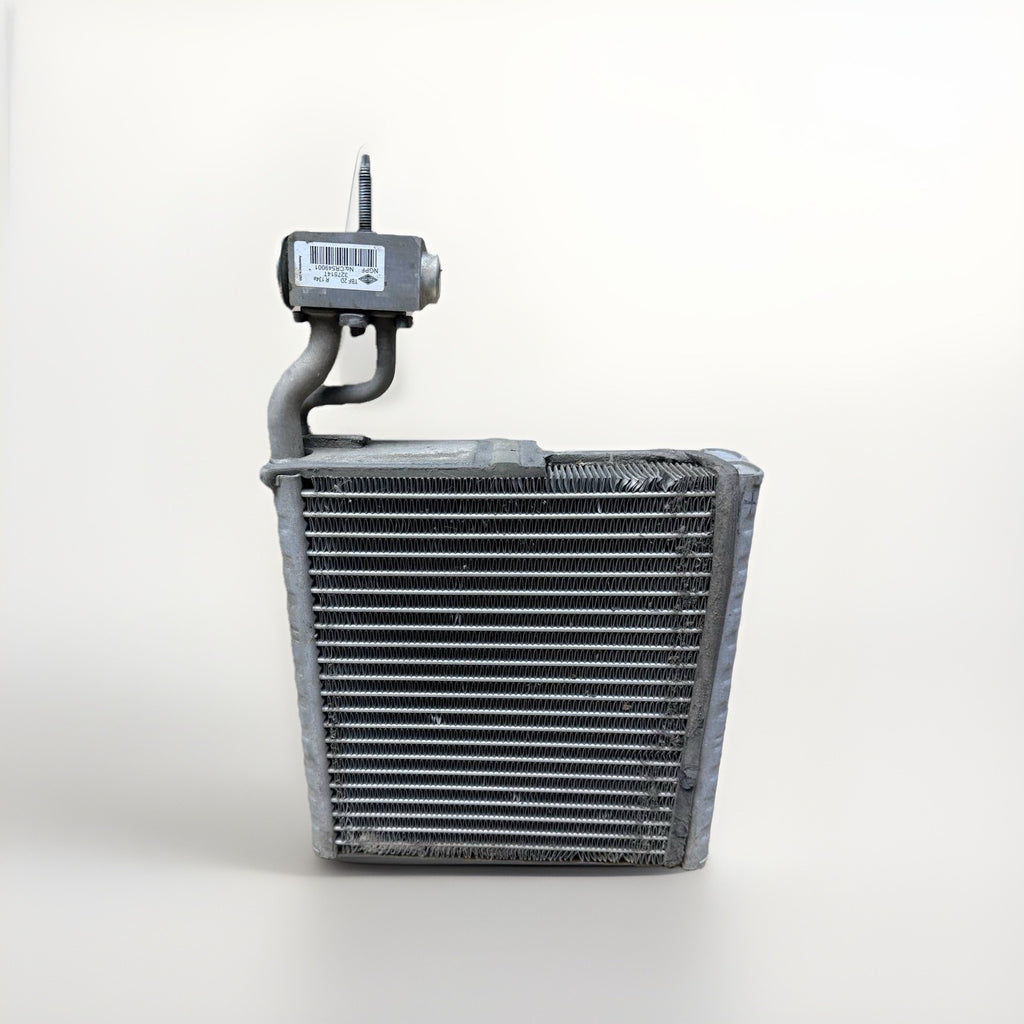 OEM Kenworth T680 Front A/C Evaporator  w/Expansion Valve 2022