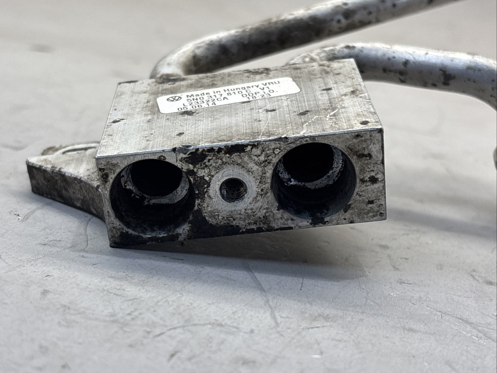 2011 Volkswagen Tiguan Auto Transmission Oil Cooler Line Temperature Valve OEM