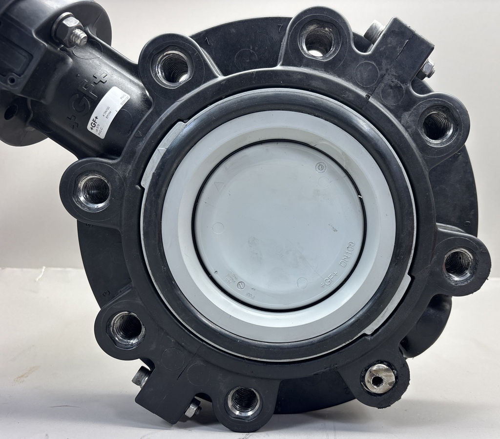 +GF+ GEORG FISCHER 4" DN100 Butterfly Valve, Lever Handle EPDM PVC-C/INOX
