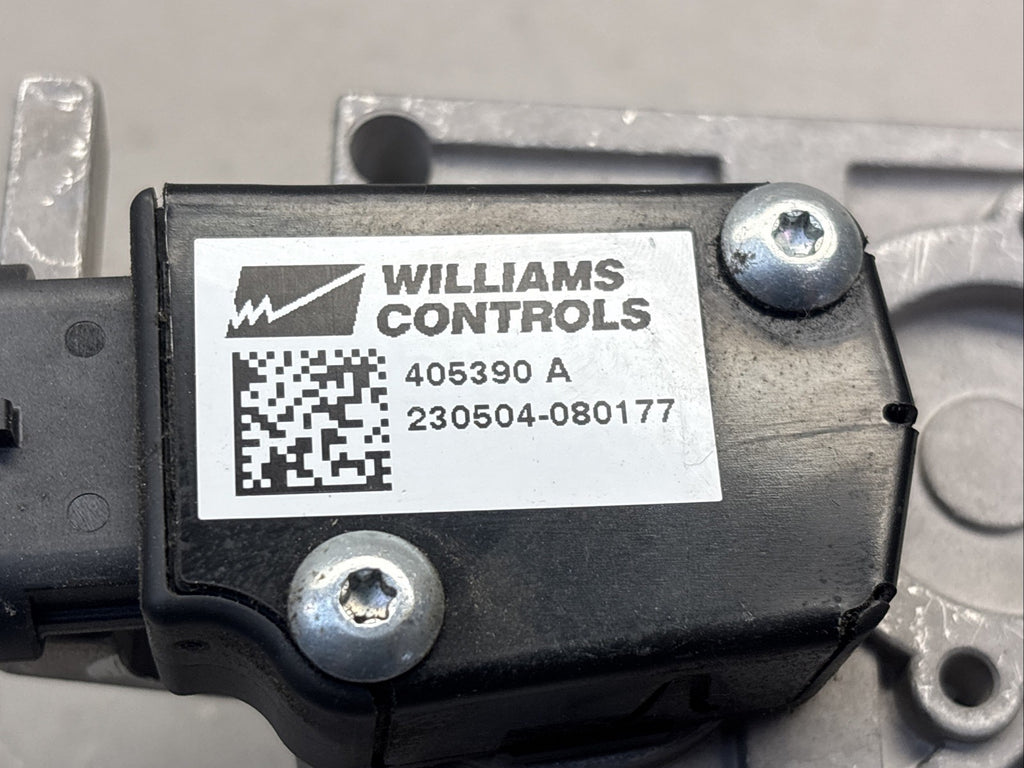 24365445 - VOLVO/MACK ACCELERATOR PEDAL GENUINE