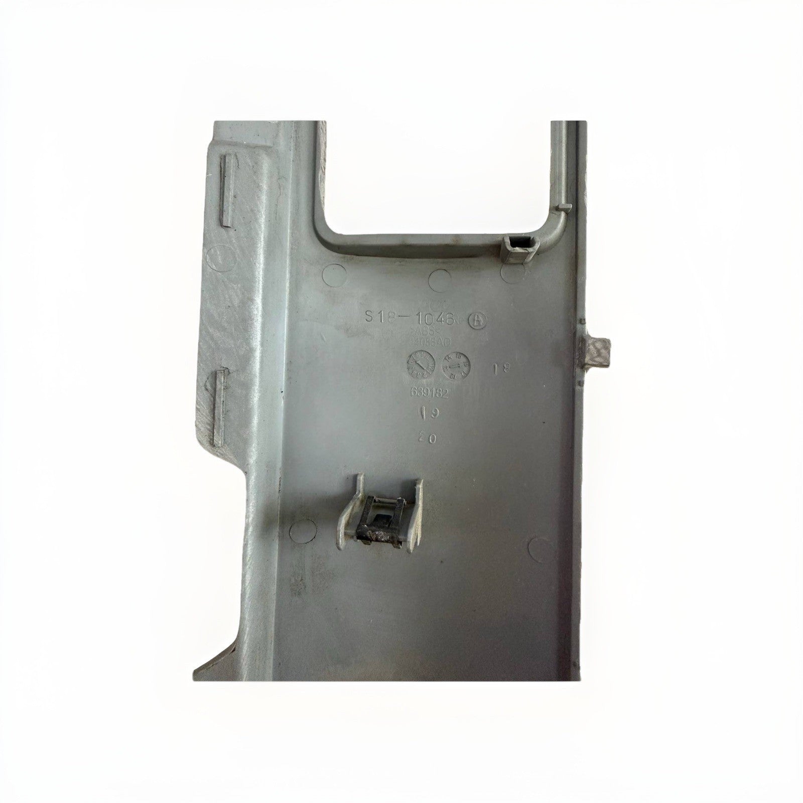 KENWORTH T680 DASH TRIM PANEL S18-1046