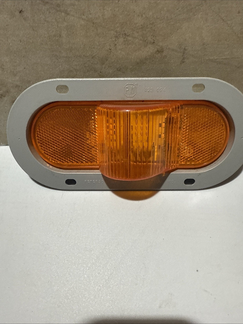 Peterson Lighting M356AF Oval 15 Led Lumen X Mid Turn/Side Marker Light, 6.5" X