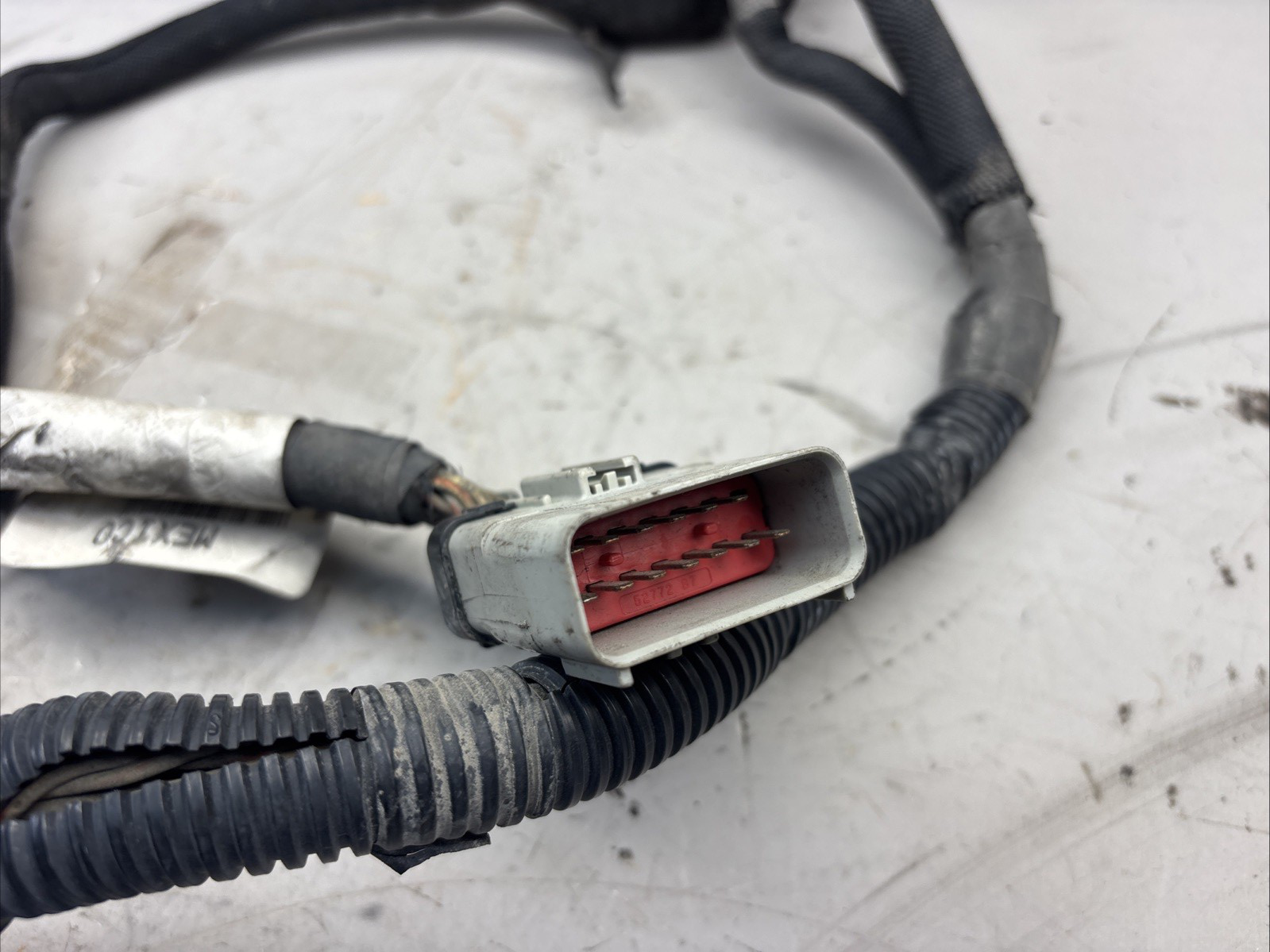 Replaces 23108364-P02 2018 VOLVO ATO2612F