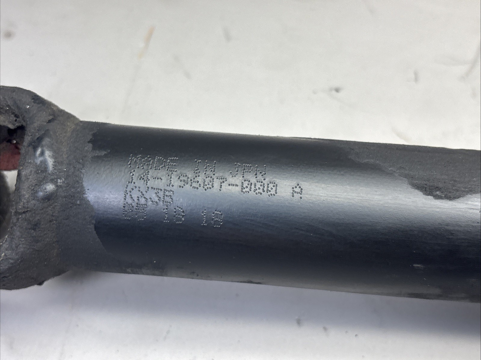 2018-2024 FREIGHTLINER CASCADIA STEERING COLUMN SHAFT 14-19607-000 OEM