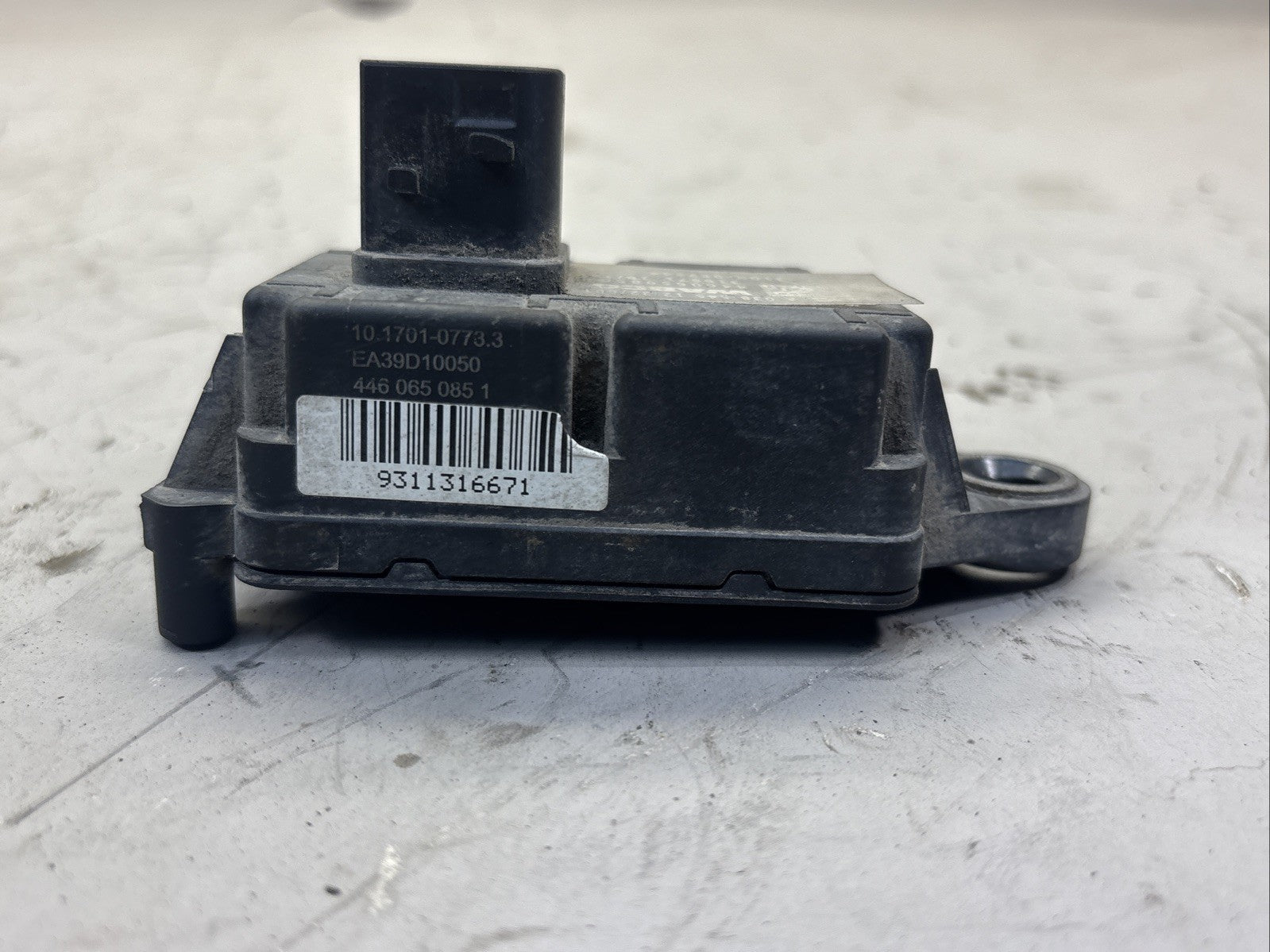 FREIGHTLINER Wabco Electronic Stability Control   A 038 545 12 32/001 DAMAGE