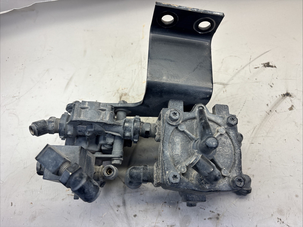 BENDIX AIR BRAKE & ABS MODULATOR VALVE T-5006929