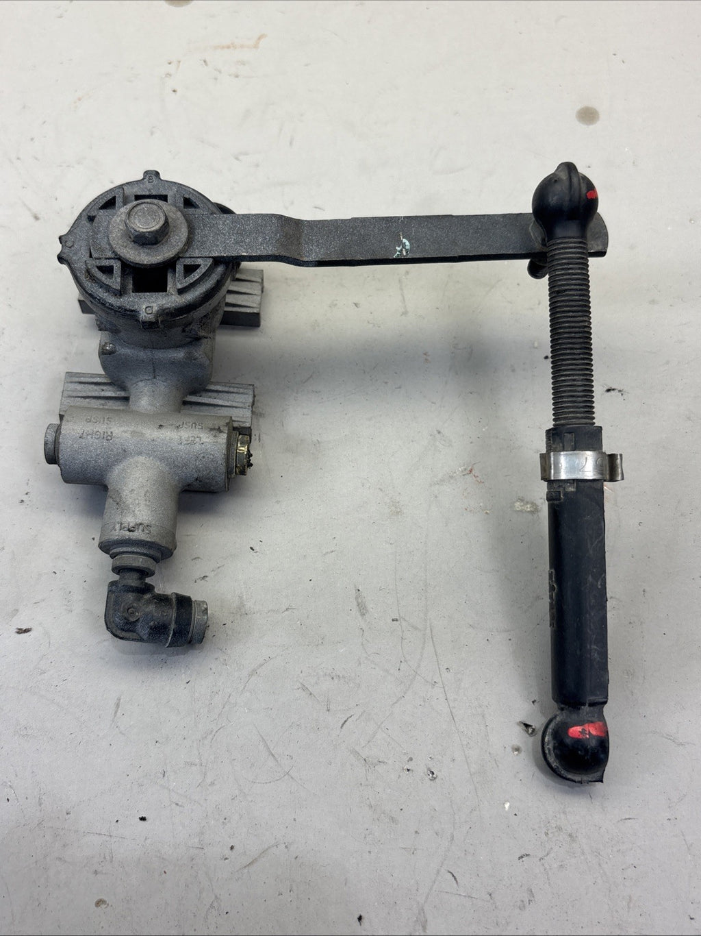 Cab HCV For Freightliner Part 171.H00650DFOE Replaces A1868769000, A1868620002