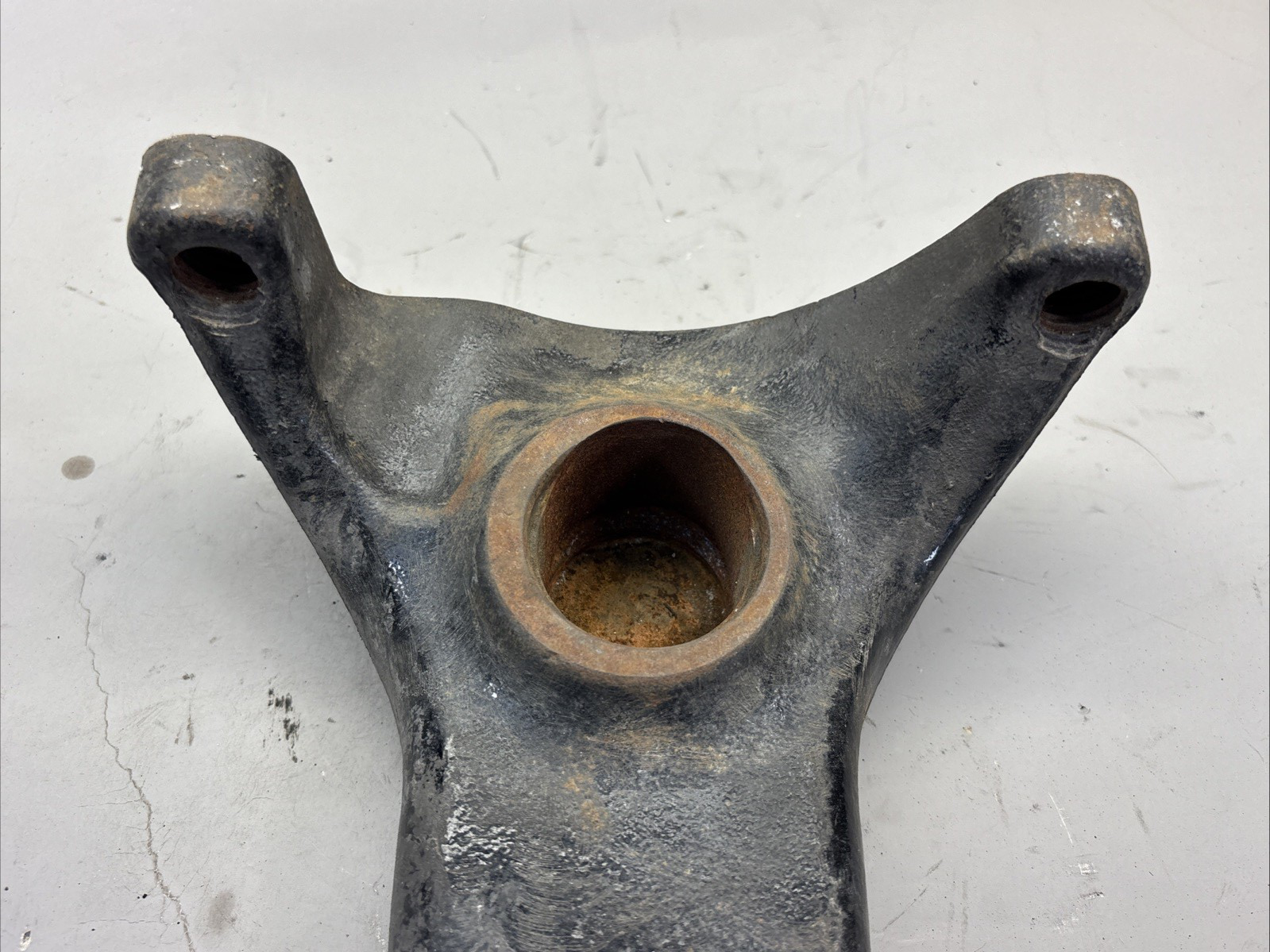 Hendrickson Left Hand Steering Arm 068600