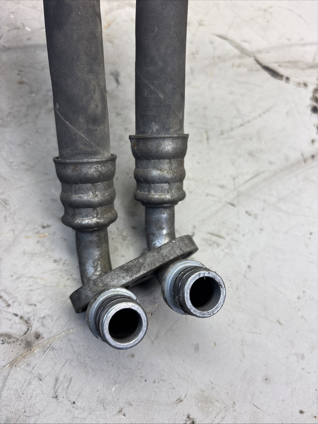 FREIGHTLINER CASCADIA 126 DIESEL ENGINE FUEL LINE A4720708132 005 M835 OEM