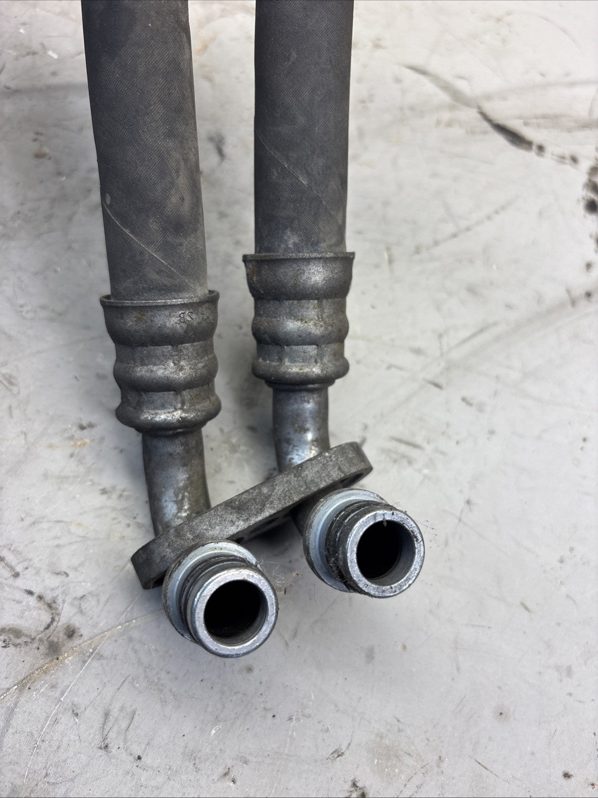 FREIGHTLINER CASCADIA 126 DIESEL ENGINE FUEL LINE A4720708132 005 M835 OEM