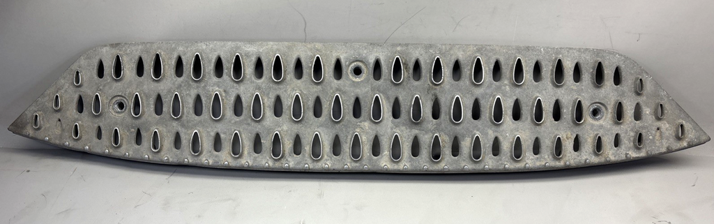 Genuine Paccar A82-6000 Cab Access Fairing Step Assembly