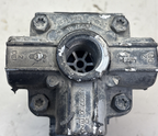 Genuine Bendix QR-1C3P Air Brake Valve K184637N07 Quick Release Valve 23224