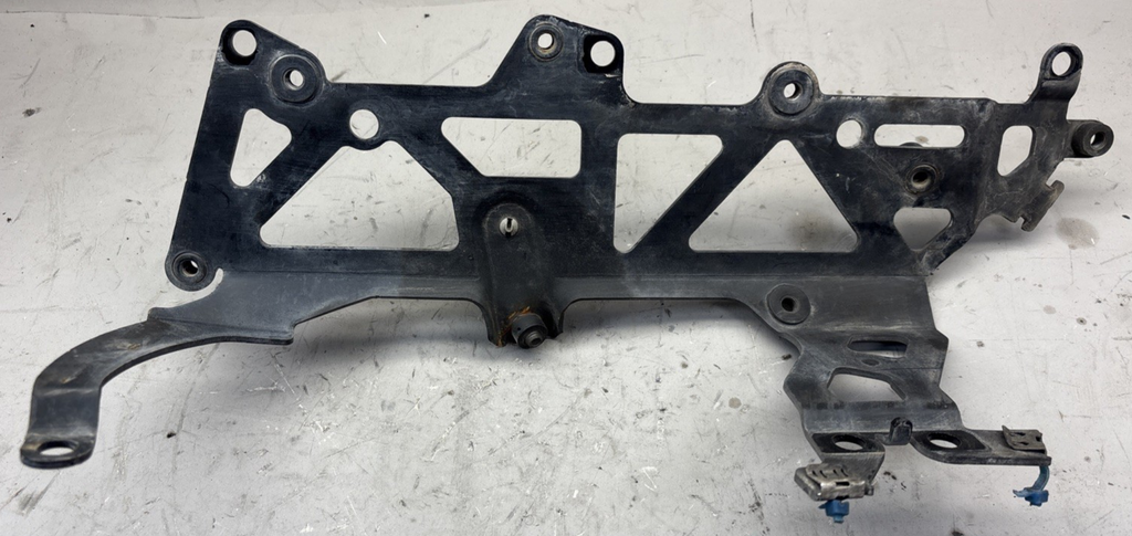 2019 Kenworth T880 Paccar Bracket OEM 2140903