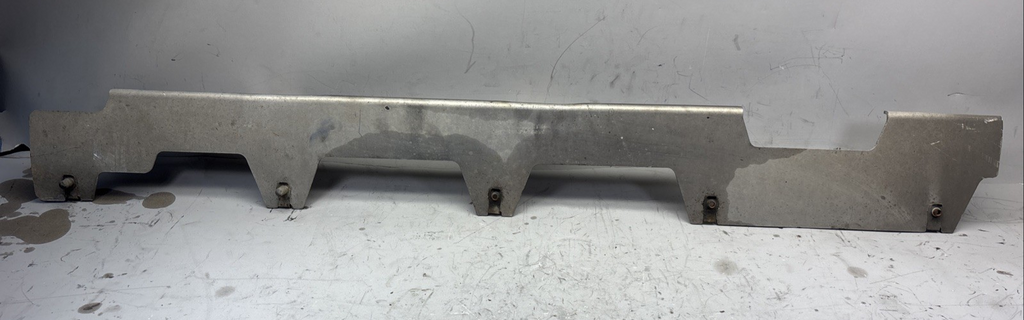 PACCAR  AIR SKIRT BRACKET   T11-6198
