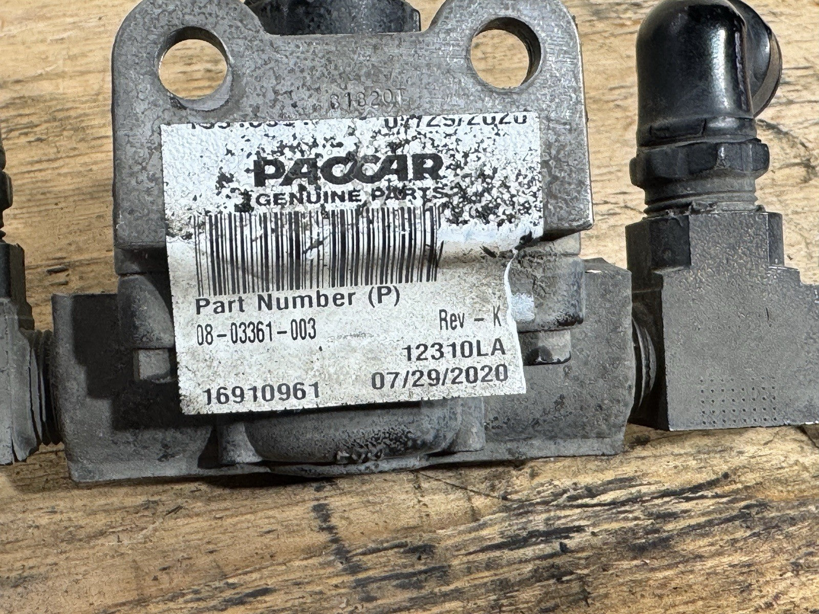 Kenworth T680 Air Brake Quick Release Valve 2021 OEM