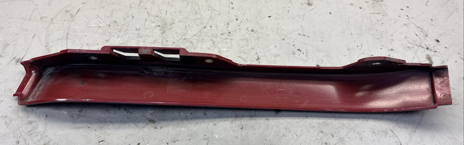 Kenworth T680 Passenger Side Exterior Under Cab Trim Panel R22-1400R