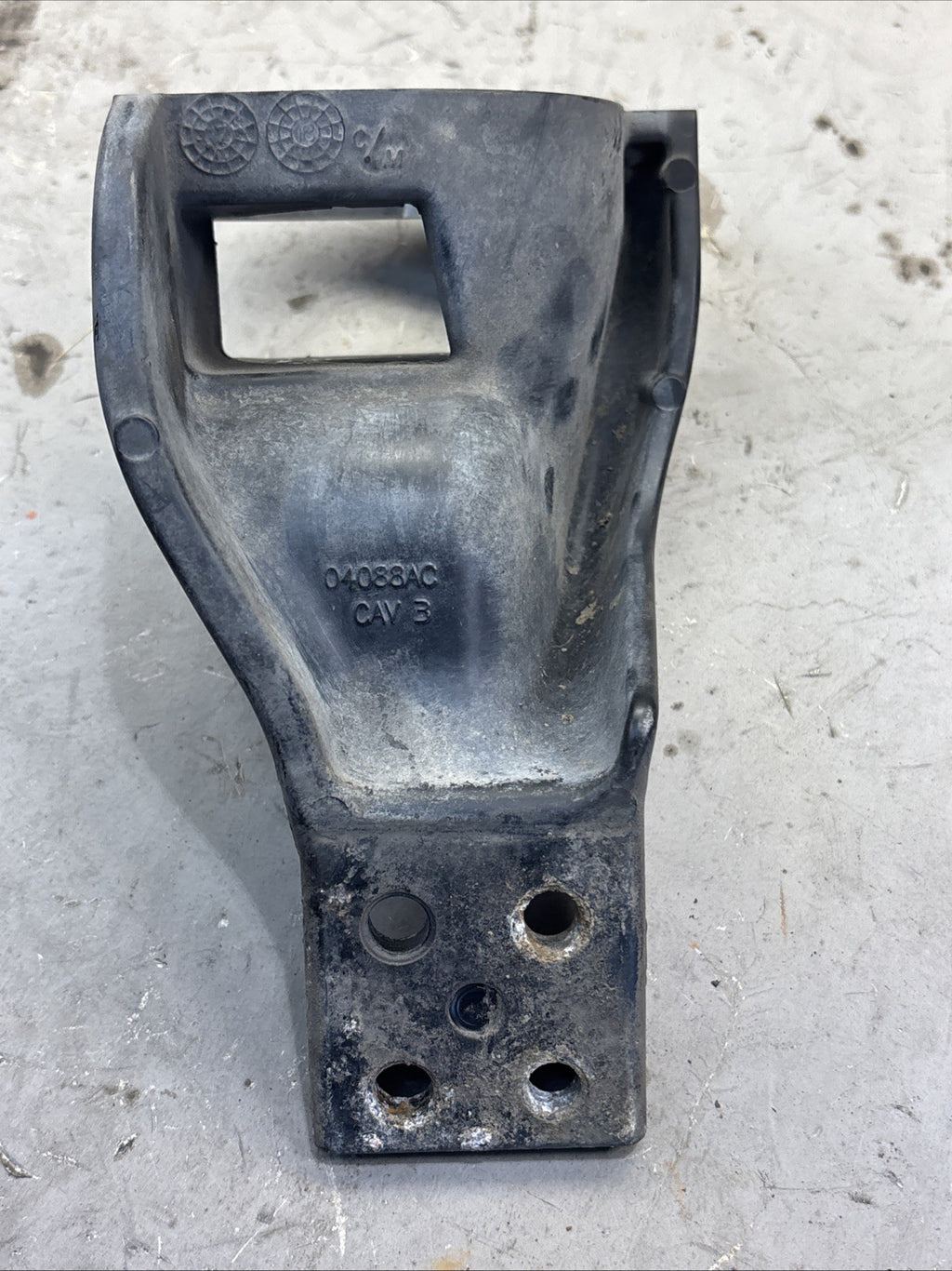 PACCAR Fairing Support    A85-1700R