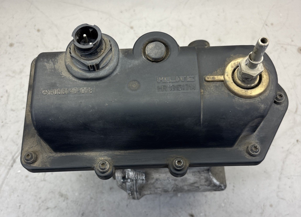 A0001403078 Freightliner DD15 DEF Exhaust Fluid Pump  A 000 140 3078