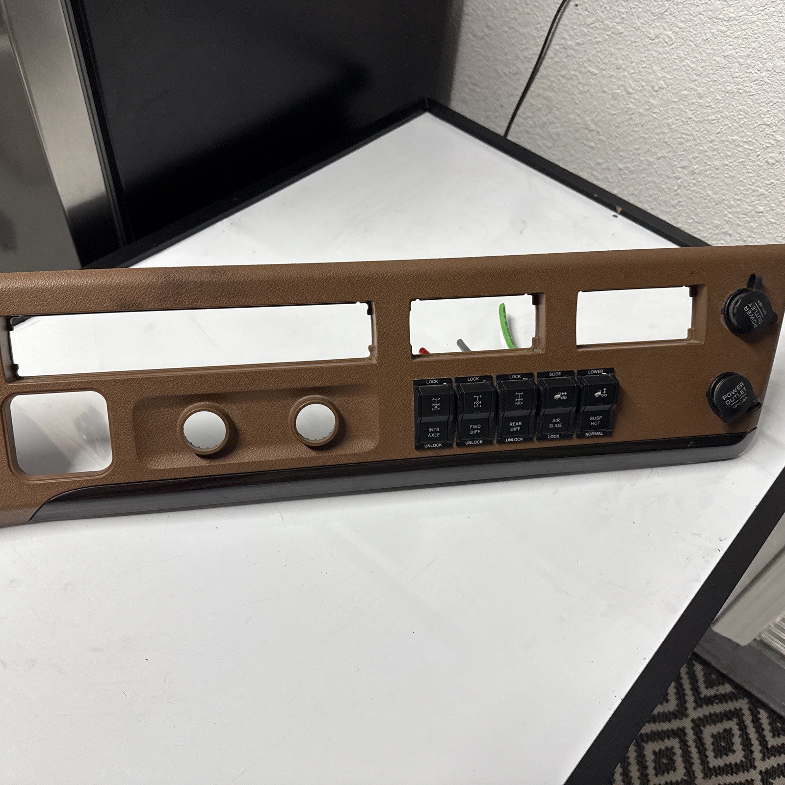 A22-73789-007 FREIGHTLINER CASCADIA 126 DASH PANEL 3626376