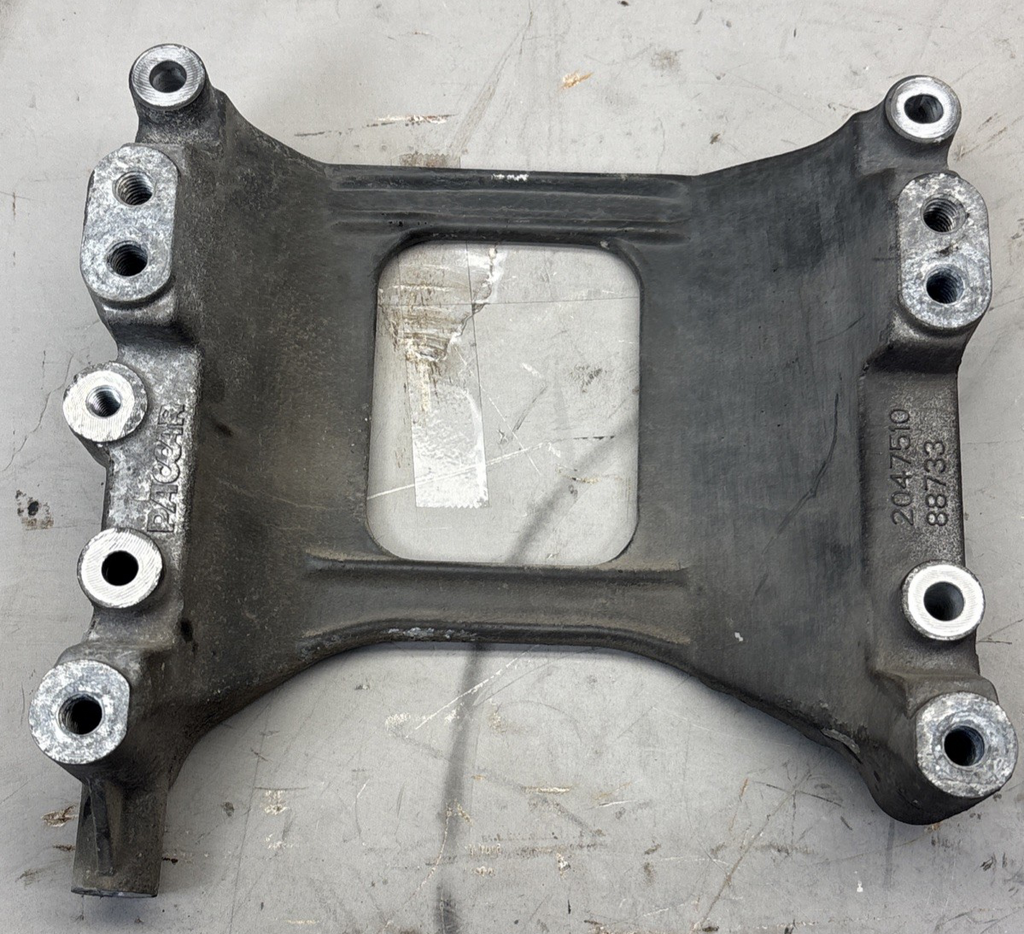 Paccar  Alternator Bracket  2047510