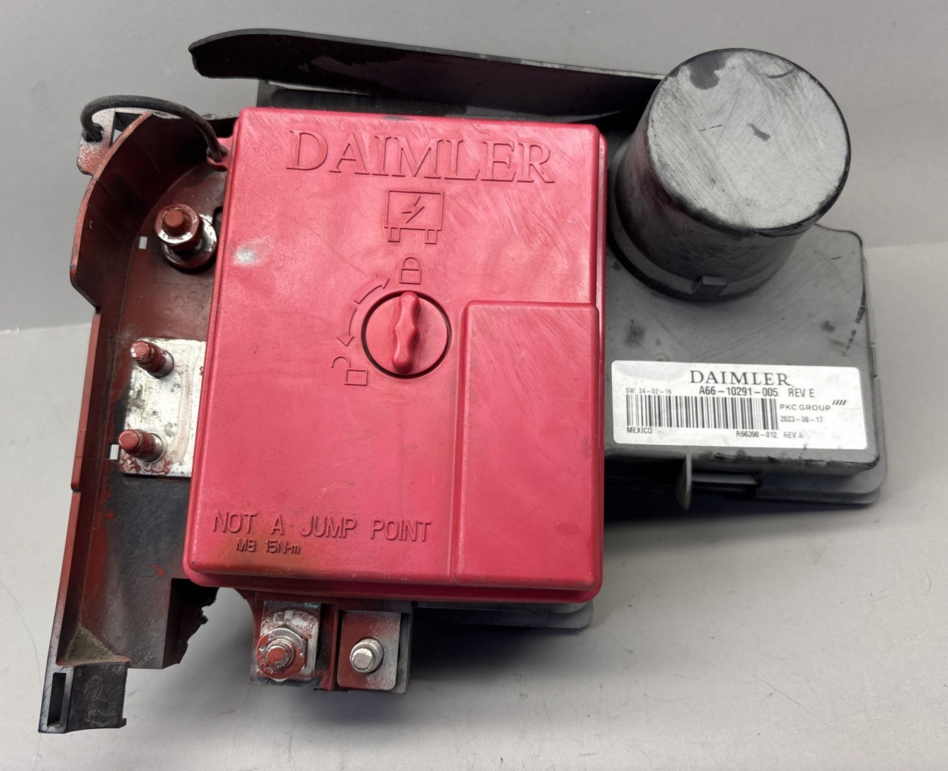 Freightliner Daimler Battery Cable Access Power Module - P/N A66-10291-005