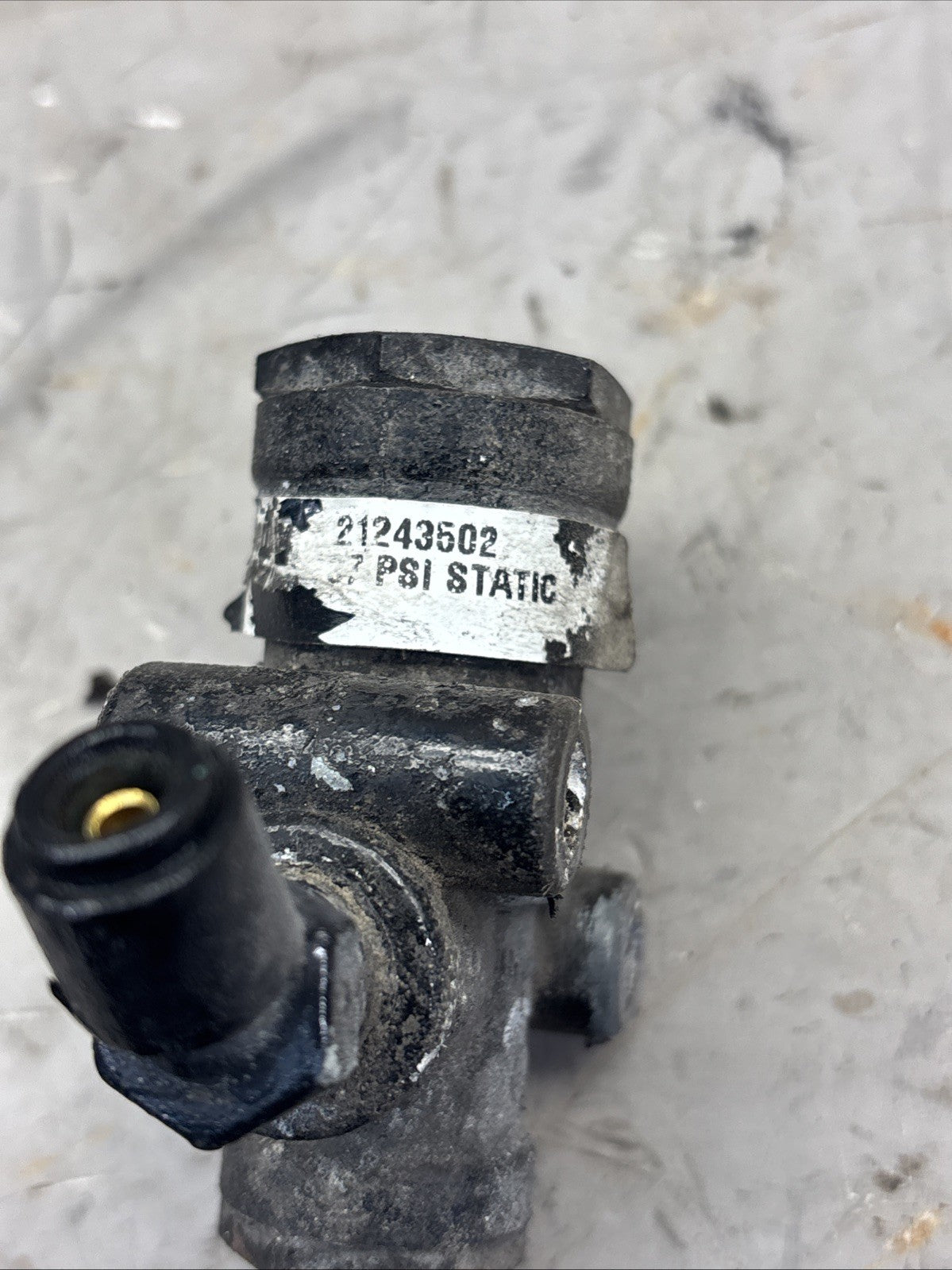 Mack Anthem Air Pressure Regulator 2019 OEM VOLVO