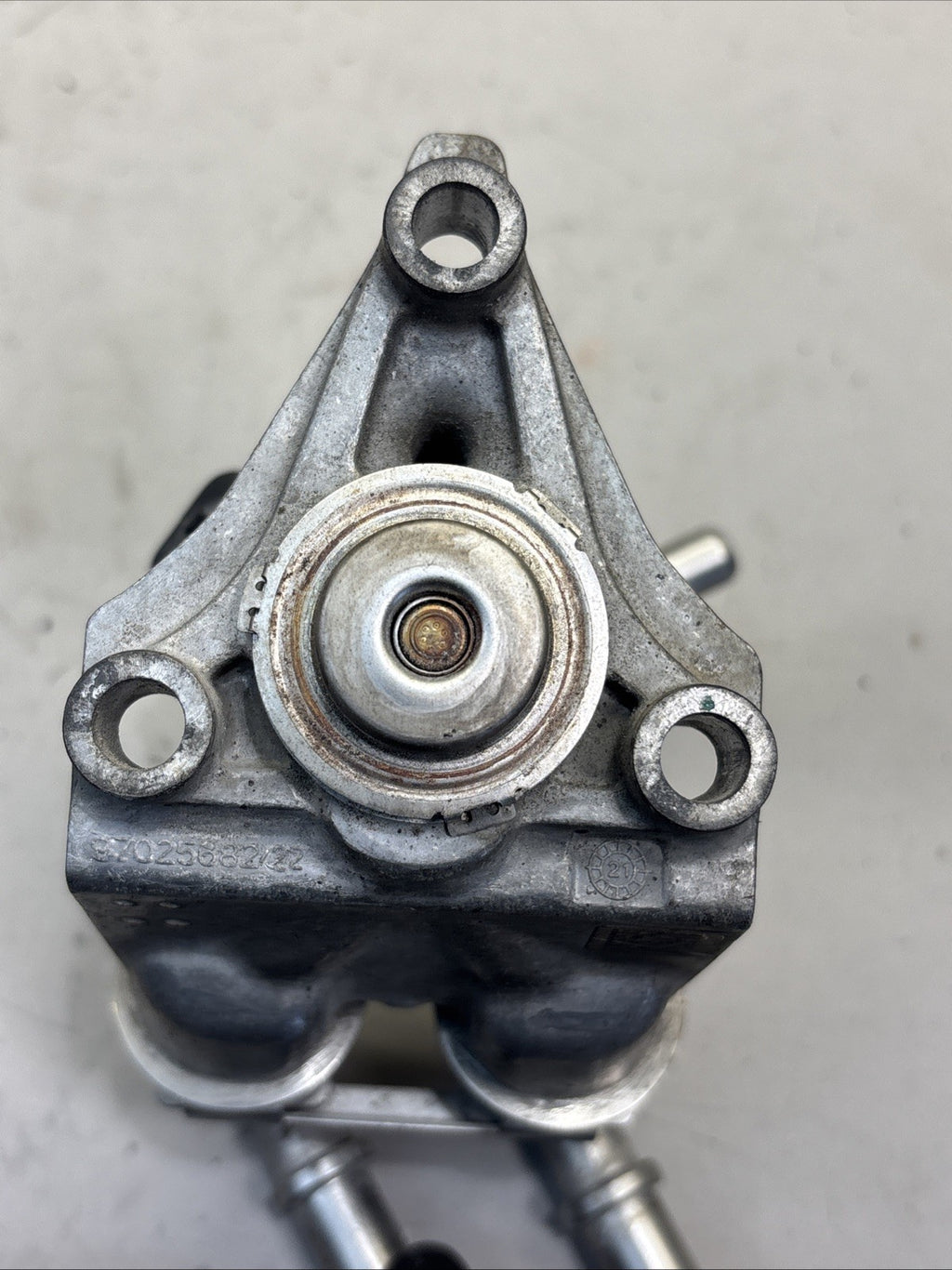 DEF Dosage Valve For VOLVO D13/ Mack MP8 22744065 0444043157