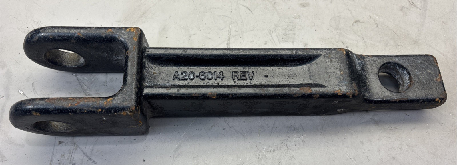 GENUINE PACCAR A20-6014 REV KENWORTH PETERBILT TOW HOOK W/O PINS 14264AA