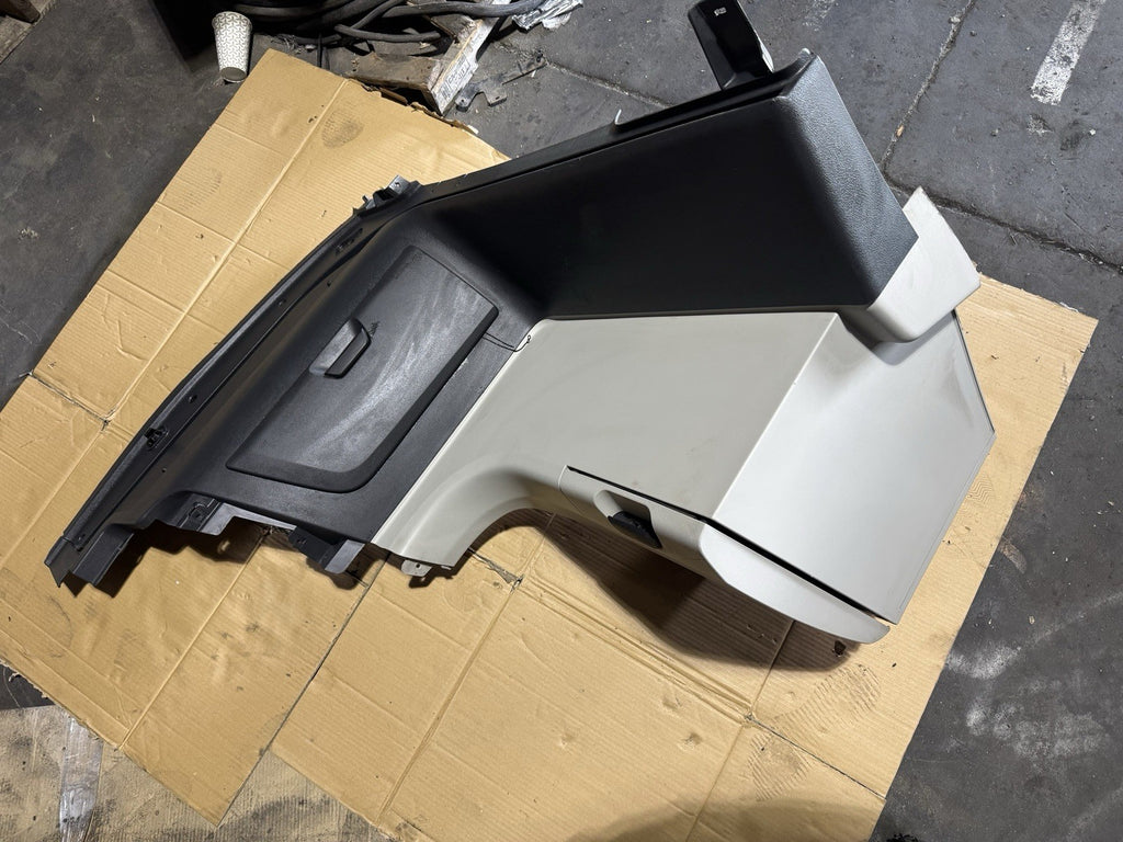 18-24 FREIGHTLINER CASCADIA 126 LEFT DRIVER SIDE OVERHEAD CONSOLE W/ STORAGE OEM