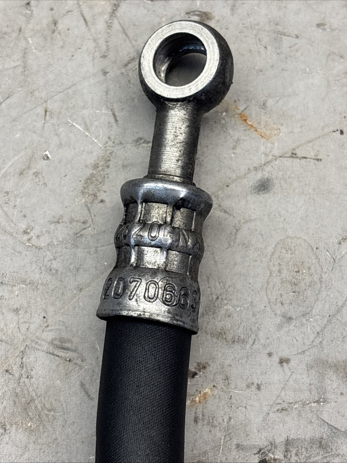 2023 Detroit Diesel DD15 Engine Fuel Line A4720706632 / 001