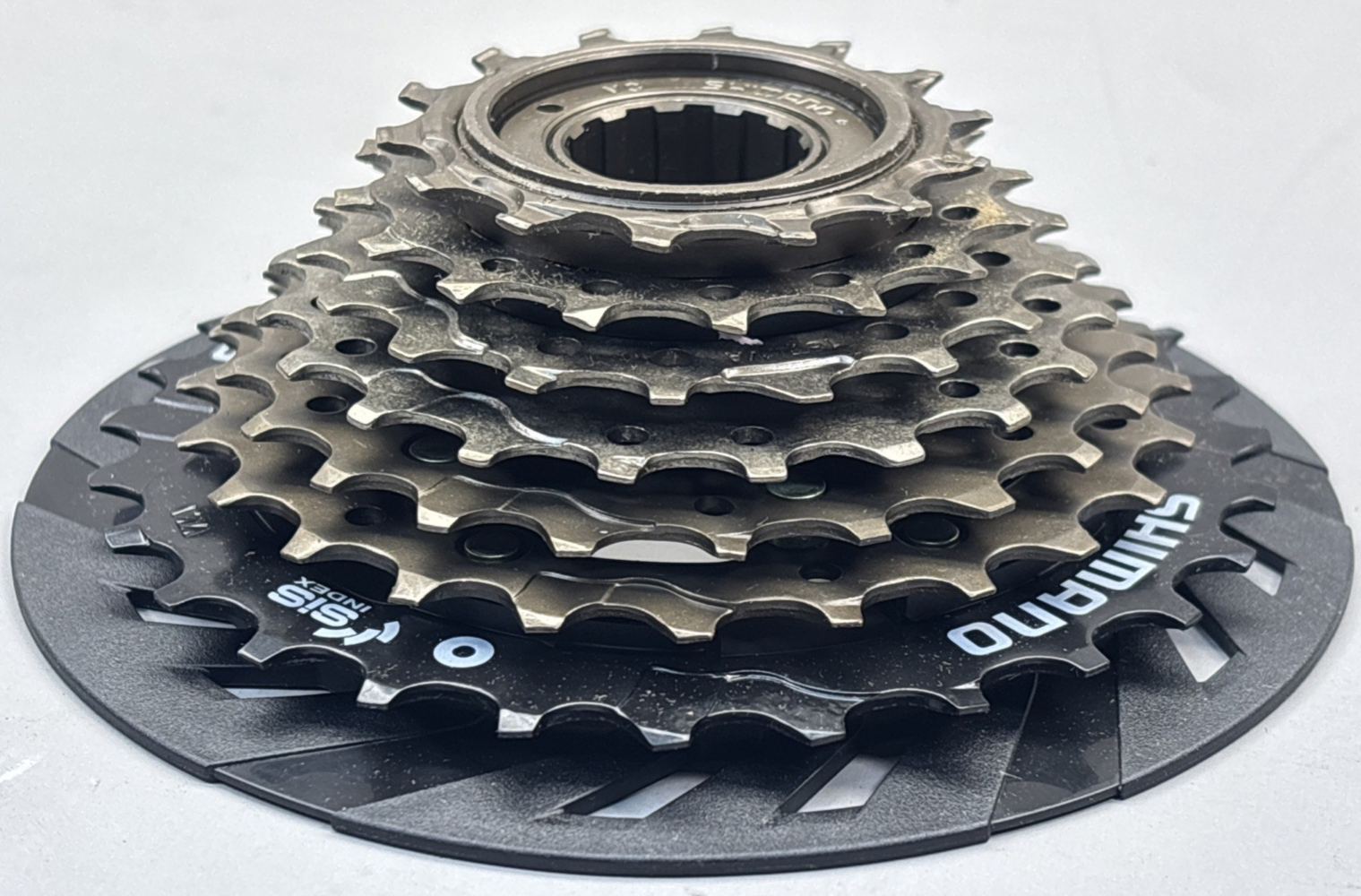 Shimano TZ500 7-Speed 14-28 Tooth Screw On Multiple Bicycle Bike Freewheel