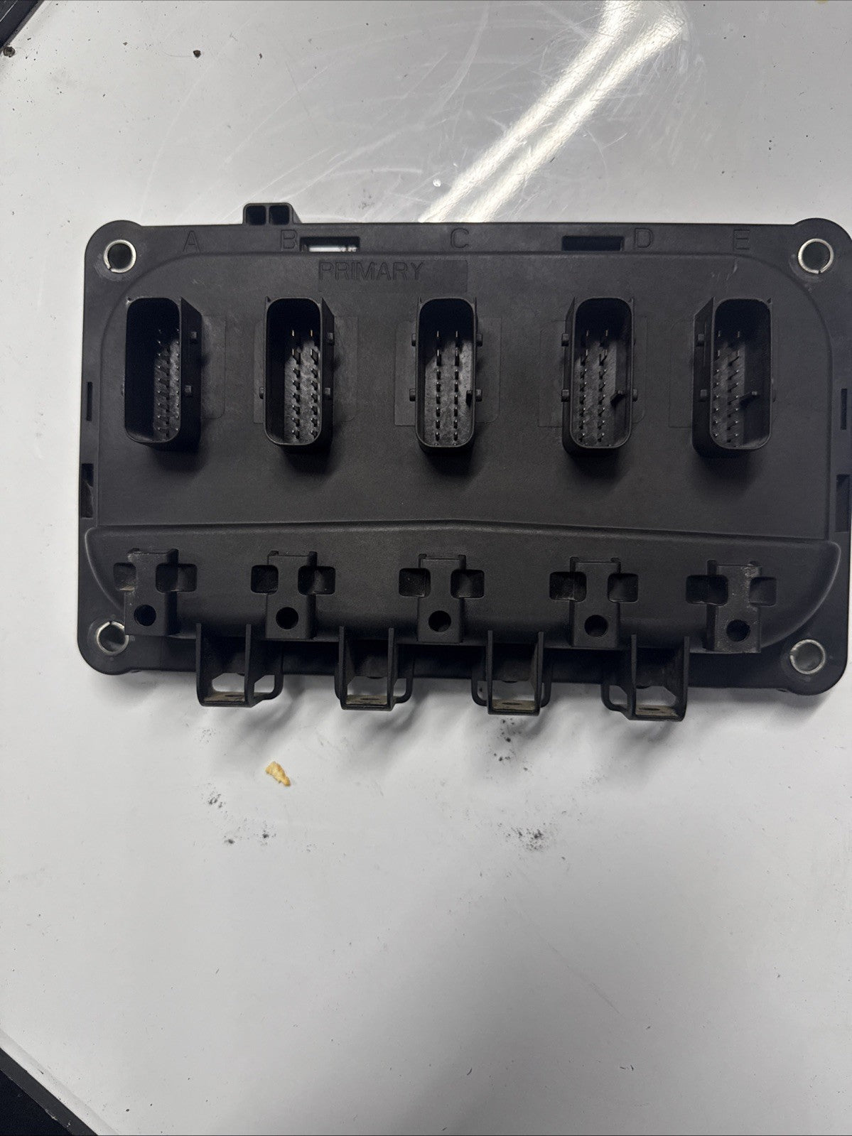 Q21-1142-001-001   2021 KENWORTH T680 CAB CONTROL UNIT 20196-0035
