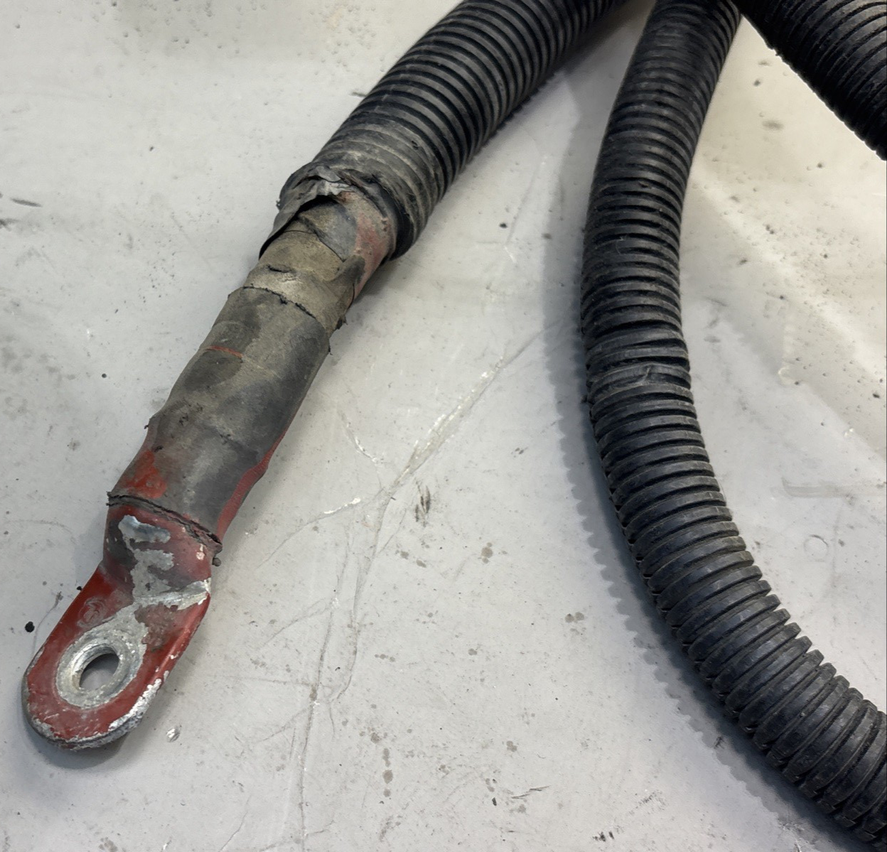 FREIGHTLINER CASCADIA 126 BATTERY NEGATIVE GROUND WIRE CABLE OEM 72/144 INCH