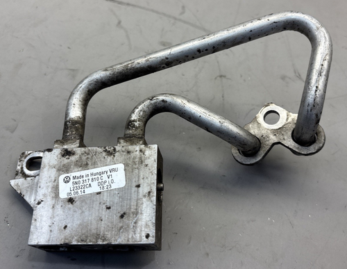 2011 Volkswagen Tiguan Auto Transmission Oil Cooler Line Temperature Valve OEM