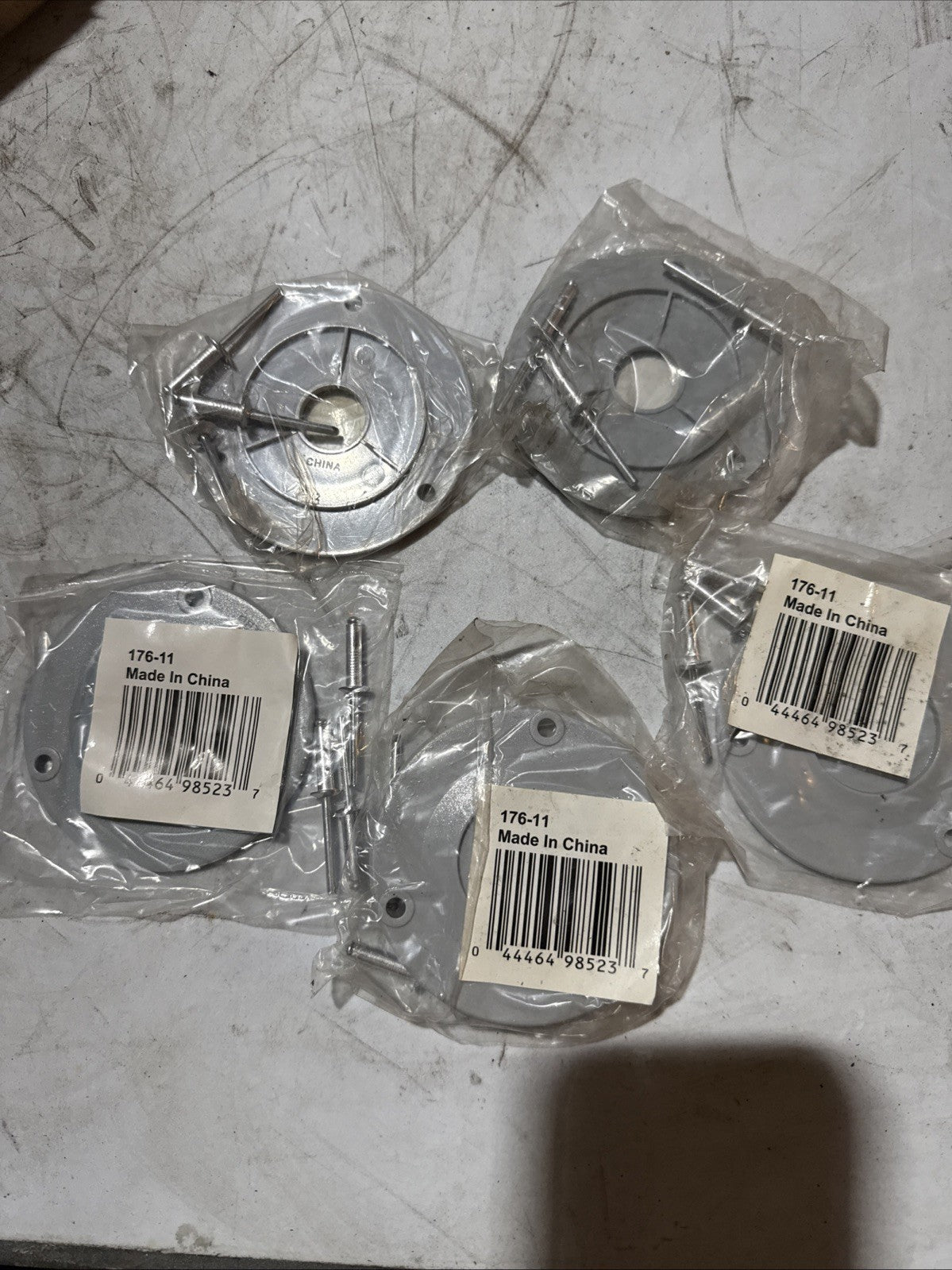 ADAPTER PLATE CONVERTS 2" MARKER HOLE TO 3/4" LIGHT  PET176-11