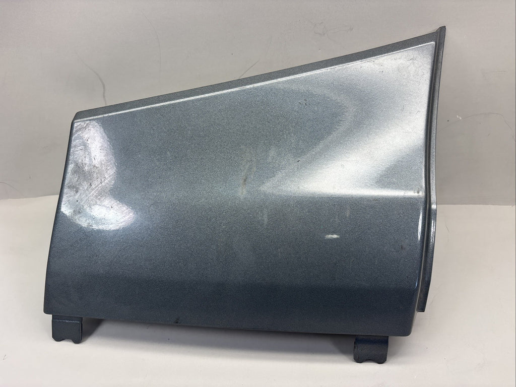 82754751 VOLVO VNL 760 FRONT RIGHT PASSENGER SIDE BUMPER TOW HOOK COVER OEM