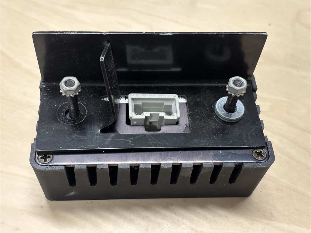 DETROIT DIESEL Optimized Idle Control Module 23524330 from a 2016 Cascadia